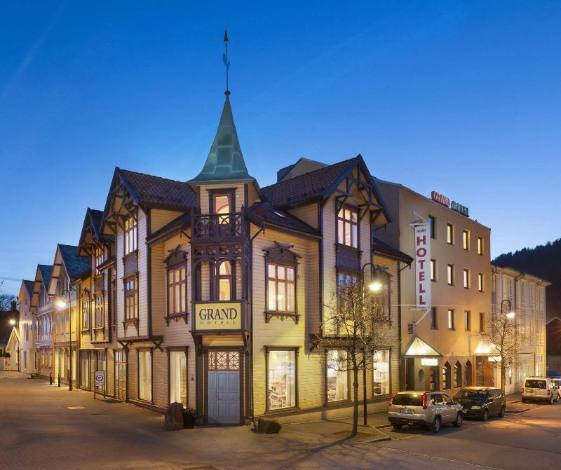 Grand Hotell Egersund image