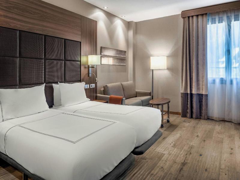 AC Hotel Baqueira Autograph Collection image