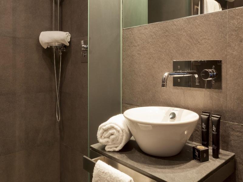 AC Hotel Baqueira Autograph Collection image