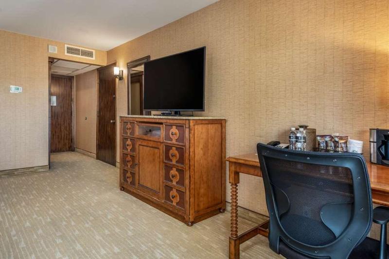 Lake Arrowhead Resort & Spa image