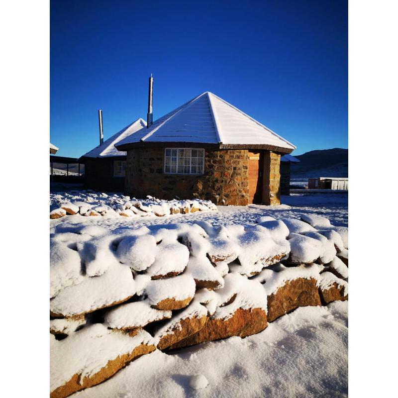 Sani Mountain Lodge image