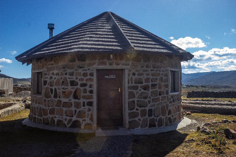 Sani Mountain Lodge image