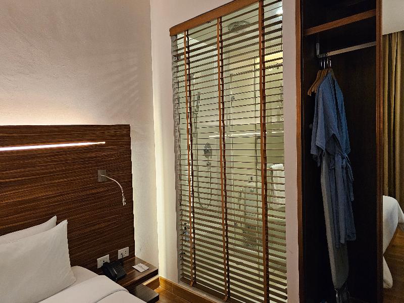 Sachas Hotel Uno Asoke Sukhumvit Bangkok image
