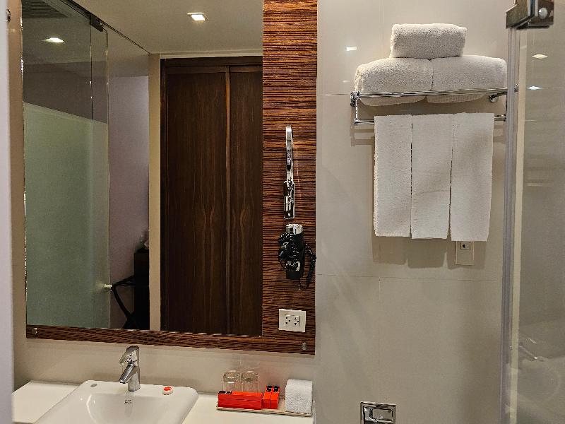 Sachas Hotel Uno Asoke Sukhumvit Bangkok image