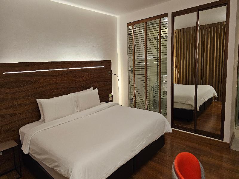 Sachas Hotel Uno Asoke Sukhumvit Bangkok image