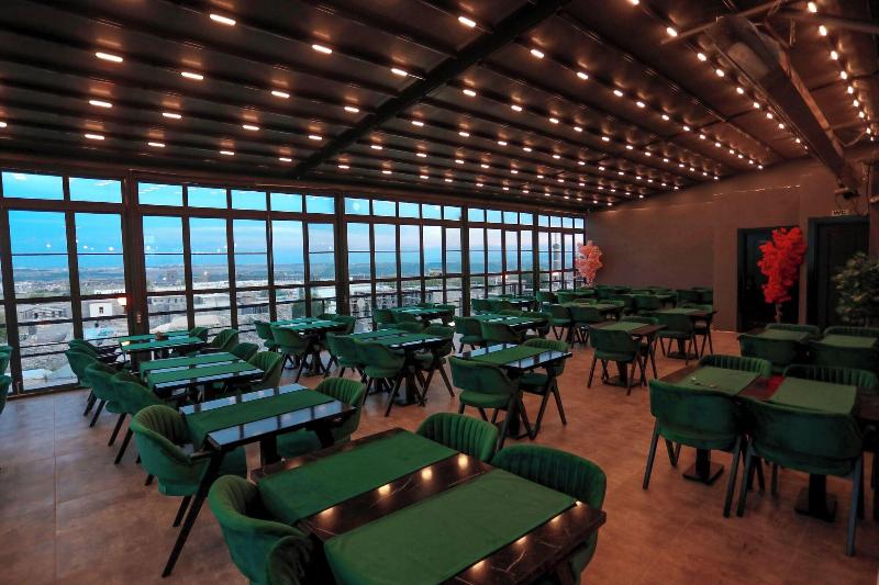 Sur Central Hotel