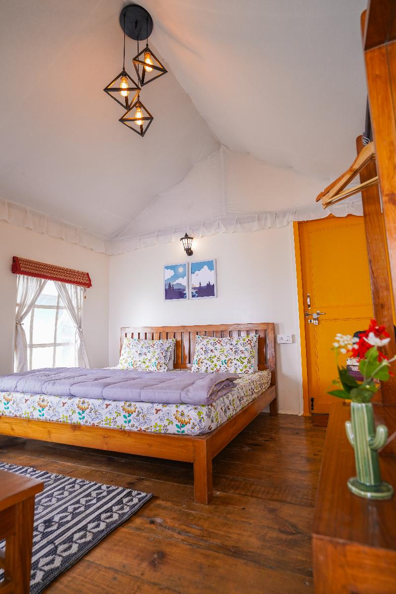 Moksham Himalayan Campsite image