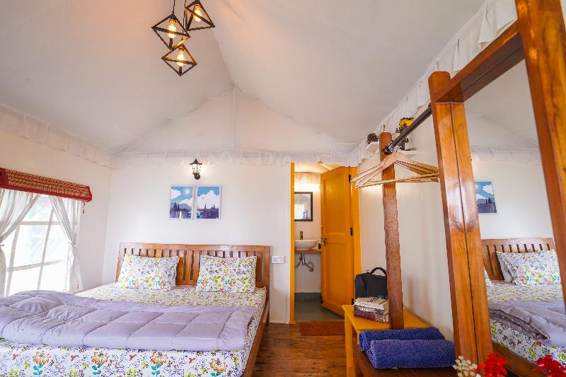 Moksham Himalayan Campsite image