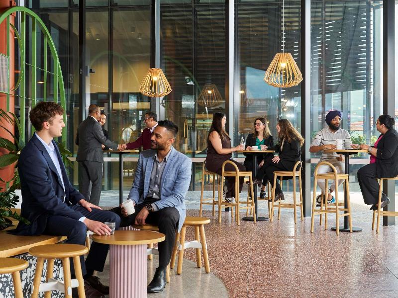 Novotel Melbourne Airport image