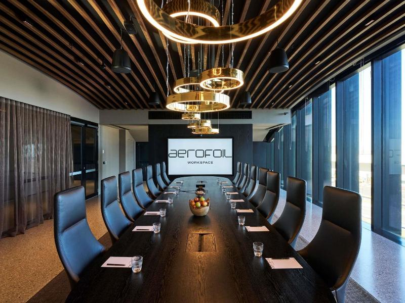 Novotel Melbourne Airport image