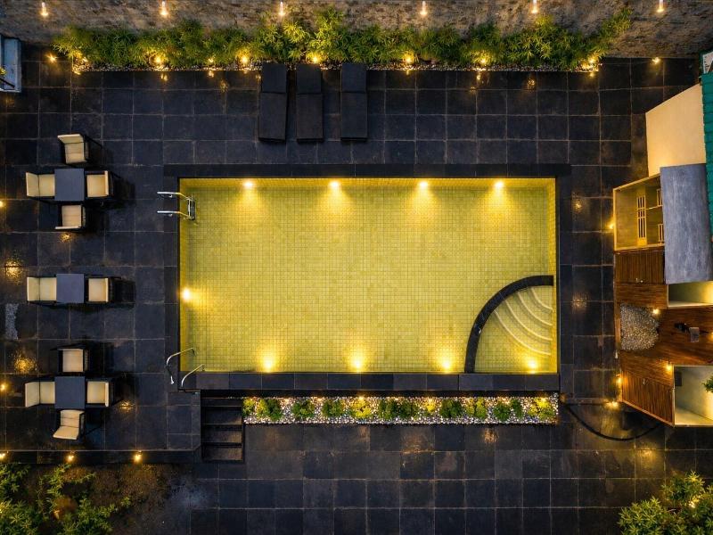 Maati Resort by the Lake Hill image