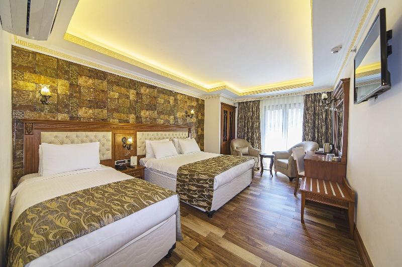 Lausos Palace Hotel image