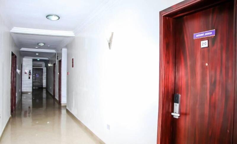 Suru Express Hotel Surulere image