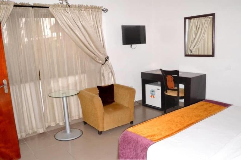 Suru Express Hotel Surulere image