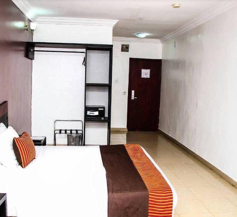 Suru Express Hotel Surulere image