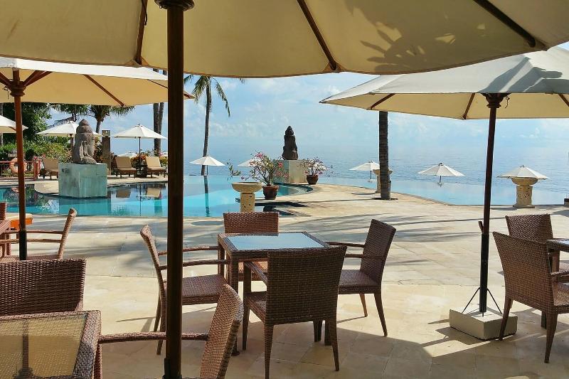 Siddhartha Oceanfront Resort Spa Bali image