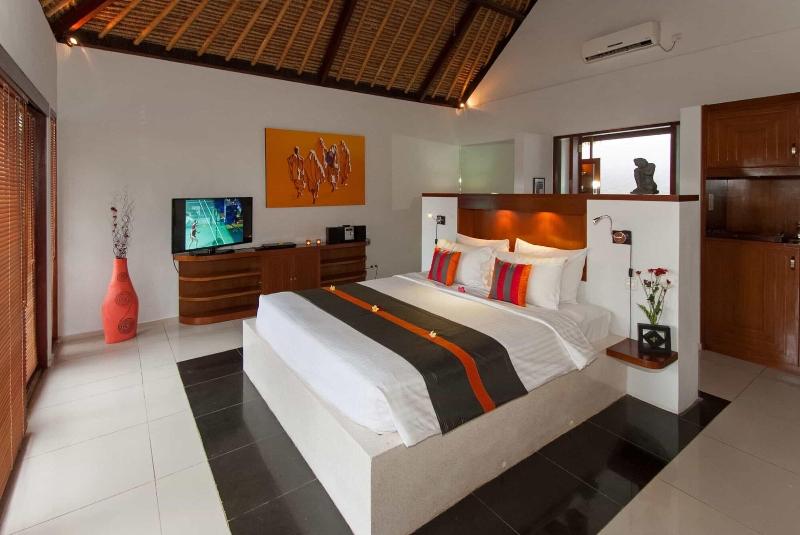 Siddhartha Oceanfront Resort Spa Bali image