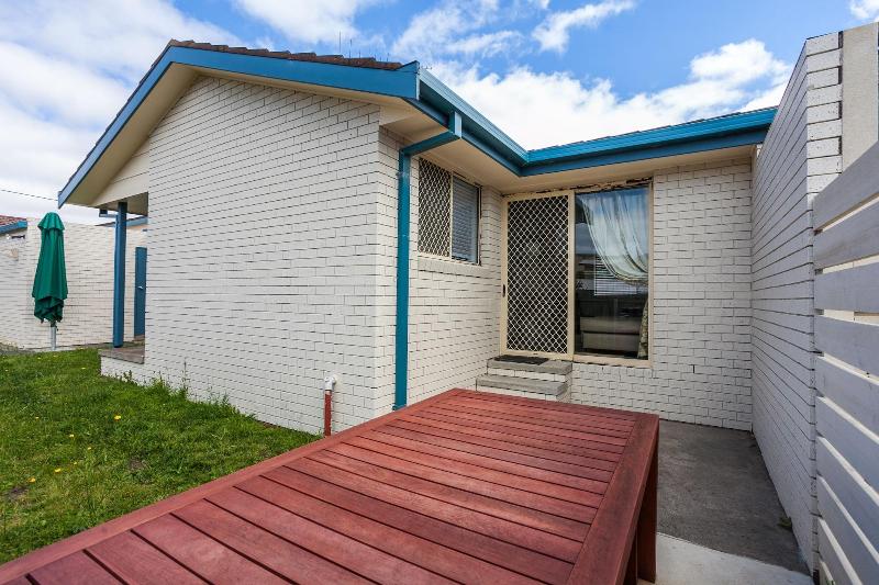 Beachfront Cottages Torquay image