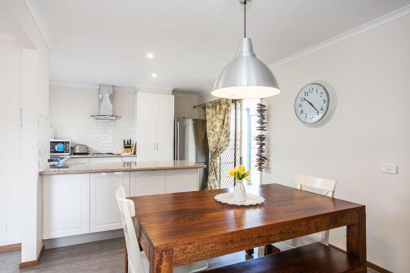 Beachfront Cottages Torquay image