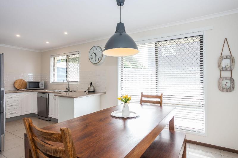 Beachfront Cottages Torquay image
