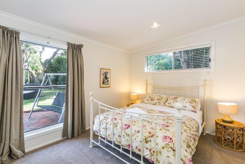 Beachfront Cottages Torquay image