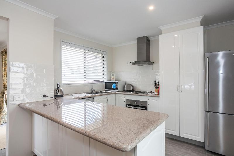 Beachfront Cottages Torquay image