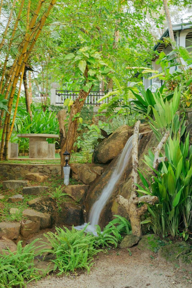 Villa Birdlake image