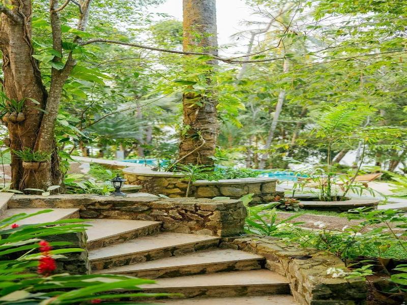 Villa Birdlake image