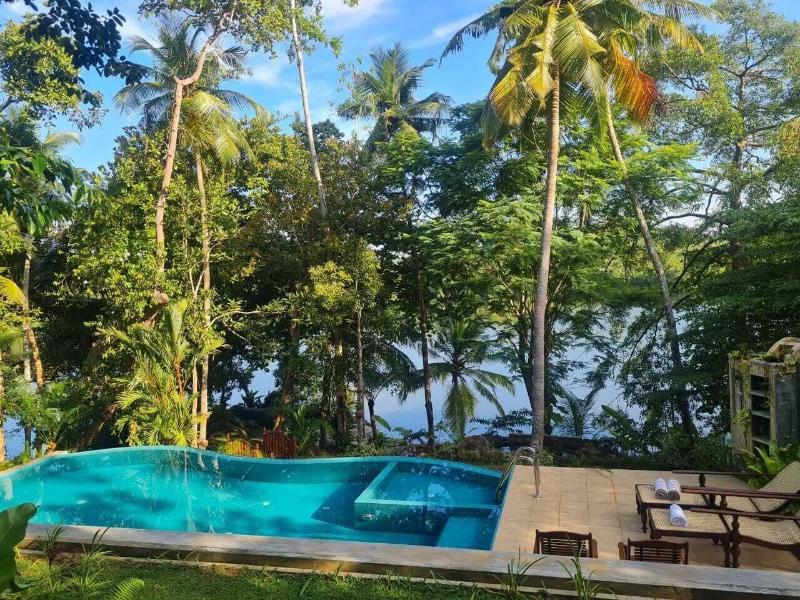 Villa Birdlake image