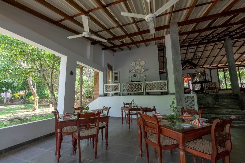 Villa Birdlake image