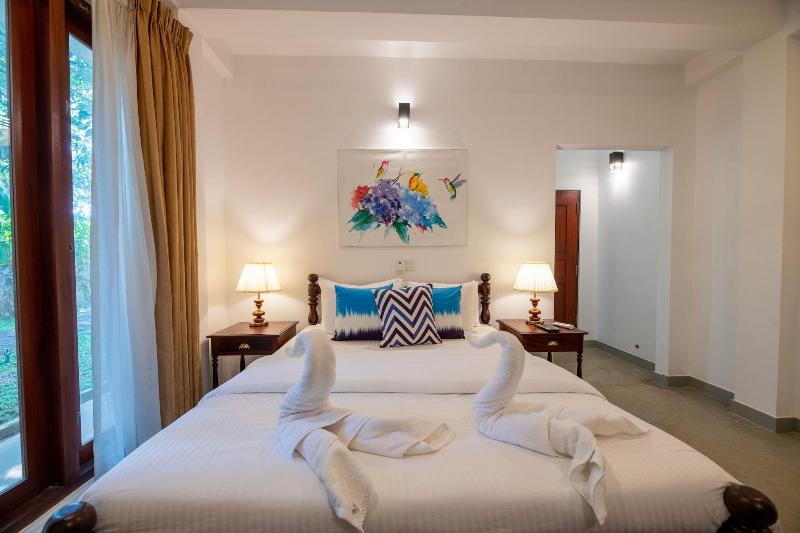 Villa Birdlake image