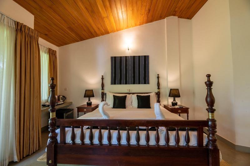 Villa Birdlake image