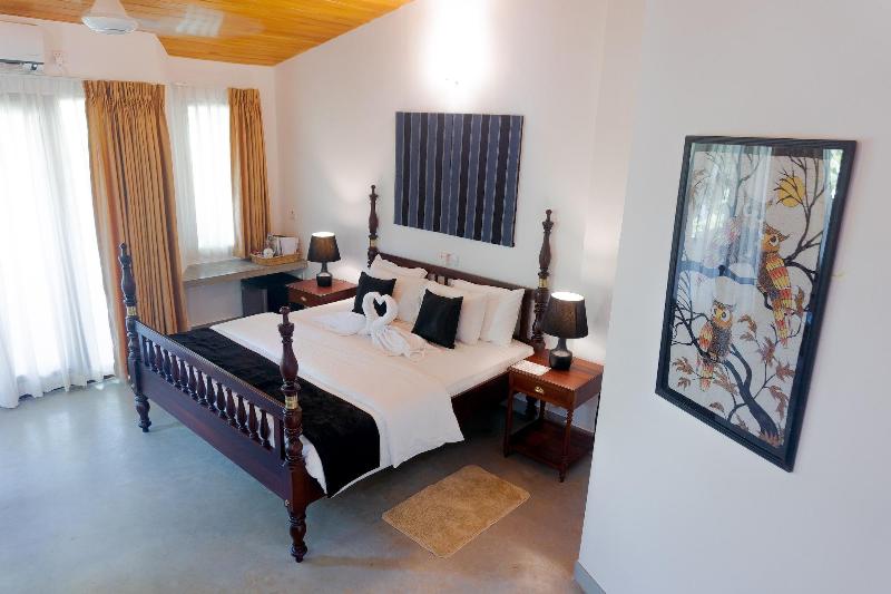 Villa Birdlake image