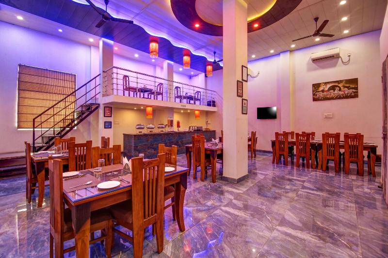 Gracious By Vishesh Hotels Home Stay — photo 4