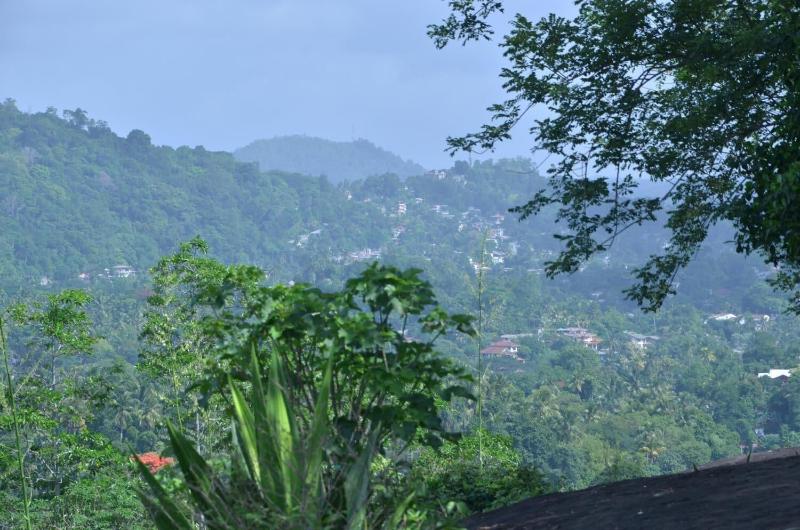 Deer Point Hotel Kandy image