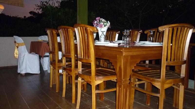 Deer Point Hotel Kandy image