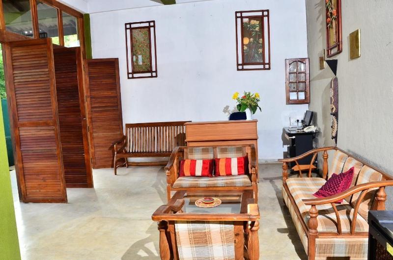 Deer Point Hotel Kandy image
