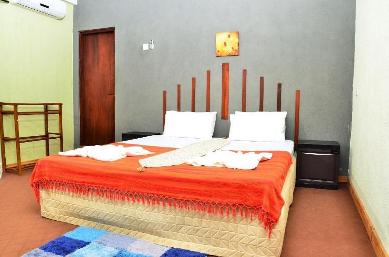 Deer Point Hotel Kandy image