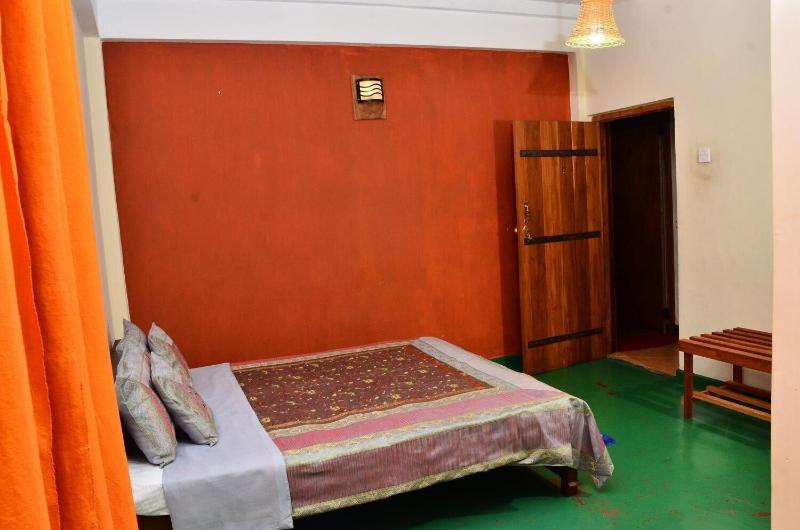 Deer Point Hotel Kandy image