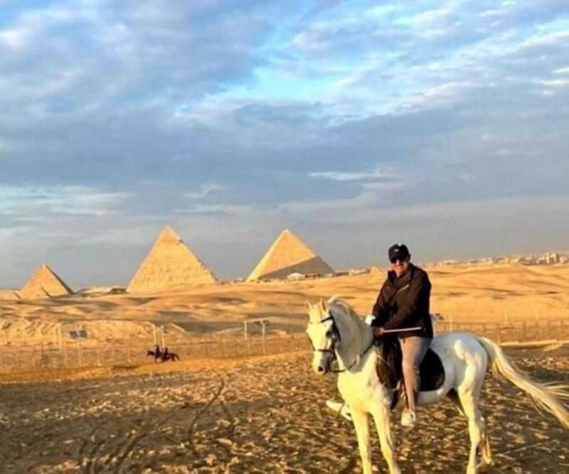 Tut Pyramids View Hotel image