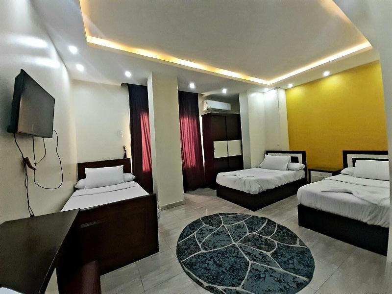 Tut Pyramids View Hotel image