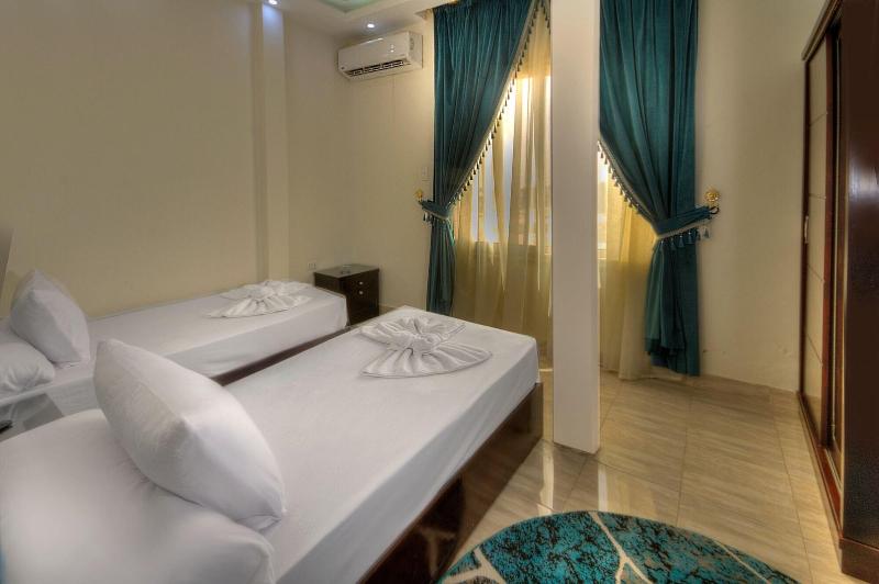 Tut Pyramids View Hotel image