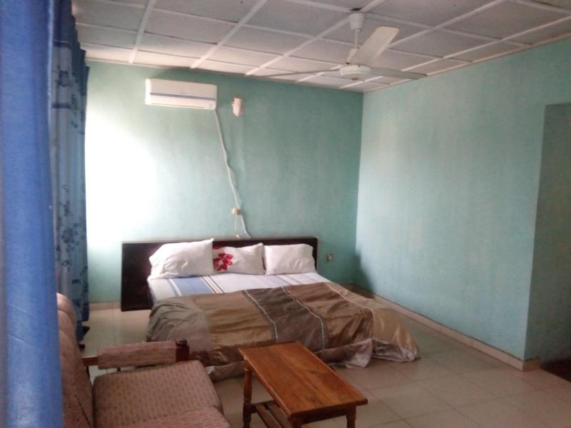 Tafol Hotel Suit