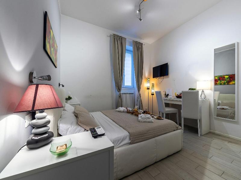 Bella Roma Luxury Accomodation image