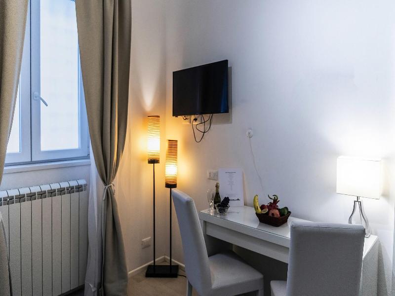 Bella Roma Luxury Accomodation image