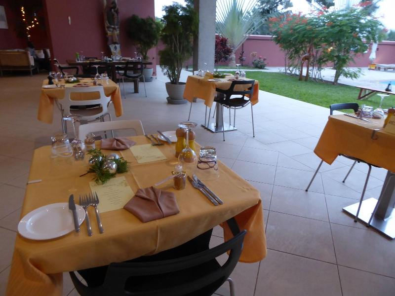 Leo S Beach Hotel Restaurant Adults Only image