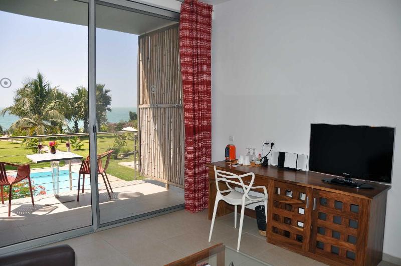 Leo S Beach Hotel Restaurant Adults Only image