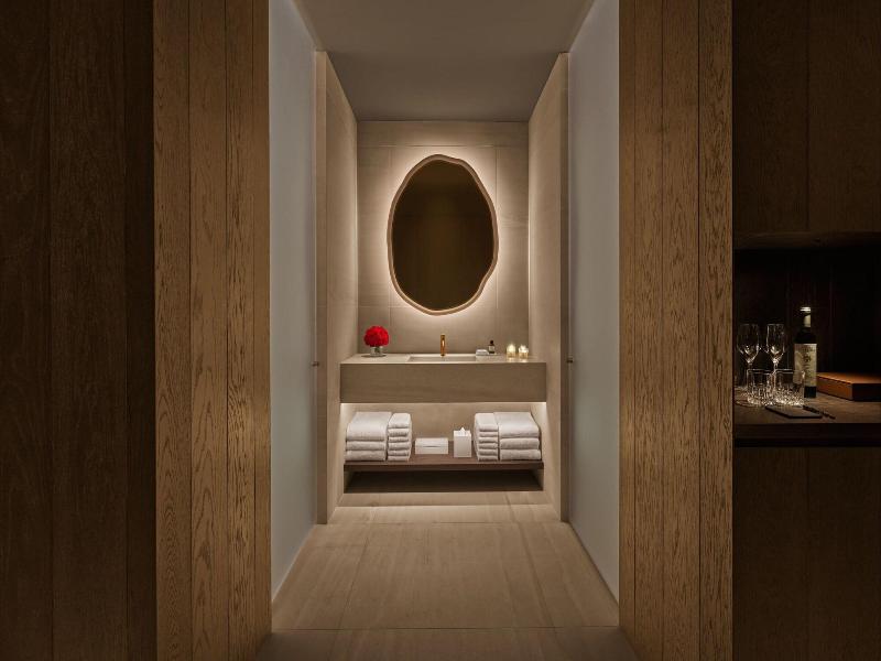 The Madrid Edition image