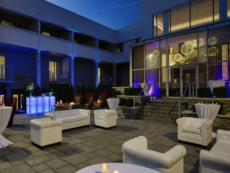 Doubletree Bloomfield Hills Detroit image