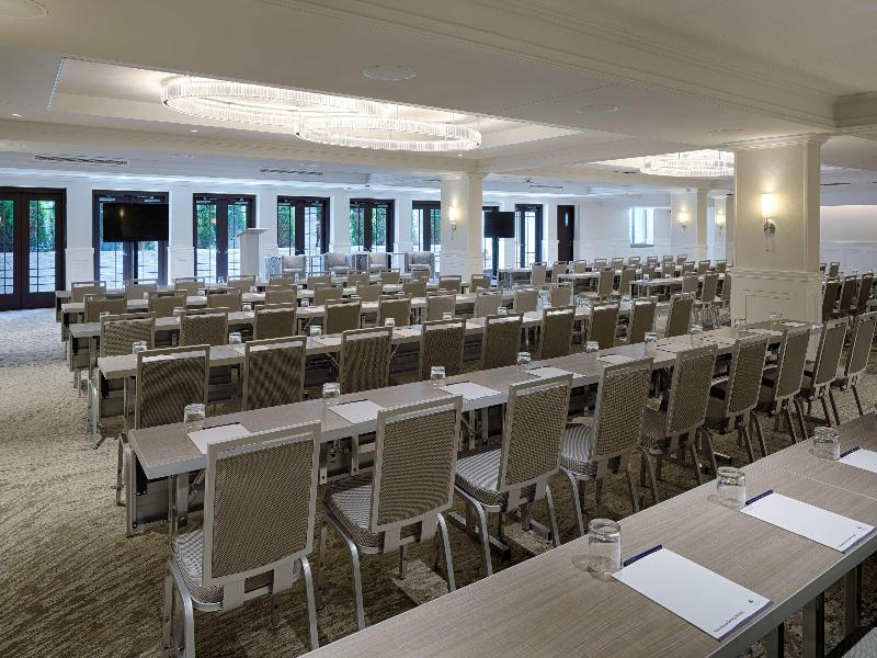 Doubletree Bloomfield Hills Detroit image